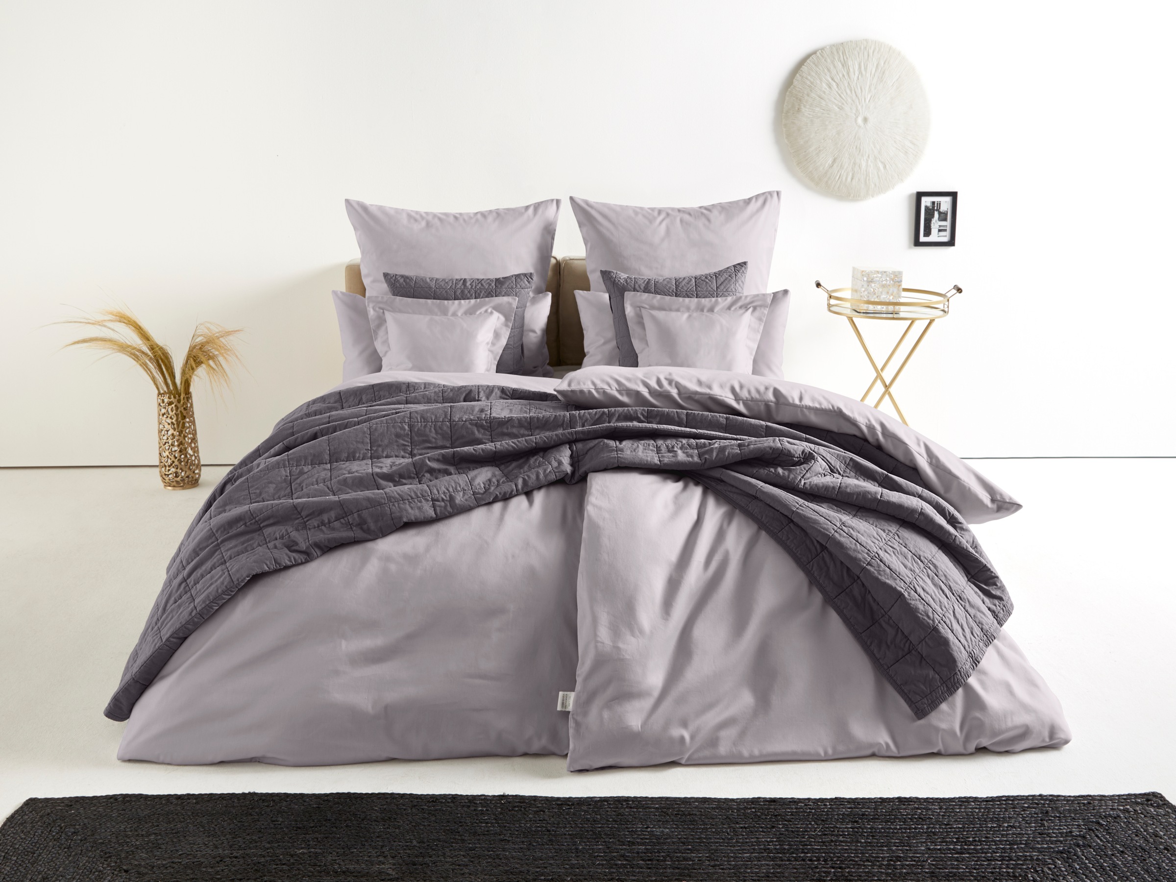 Guido Maria Kretschmer Home&Living Tagesdecke »Clara«, mir feiner Karosteppung, mit Füllung, hautfreundliche und pflegeleichte Stoffqualität, Obermaterial: 80% Baumwolle & 20% Polyester, Tagesdecke, Bettüberwurf, Plaid