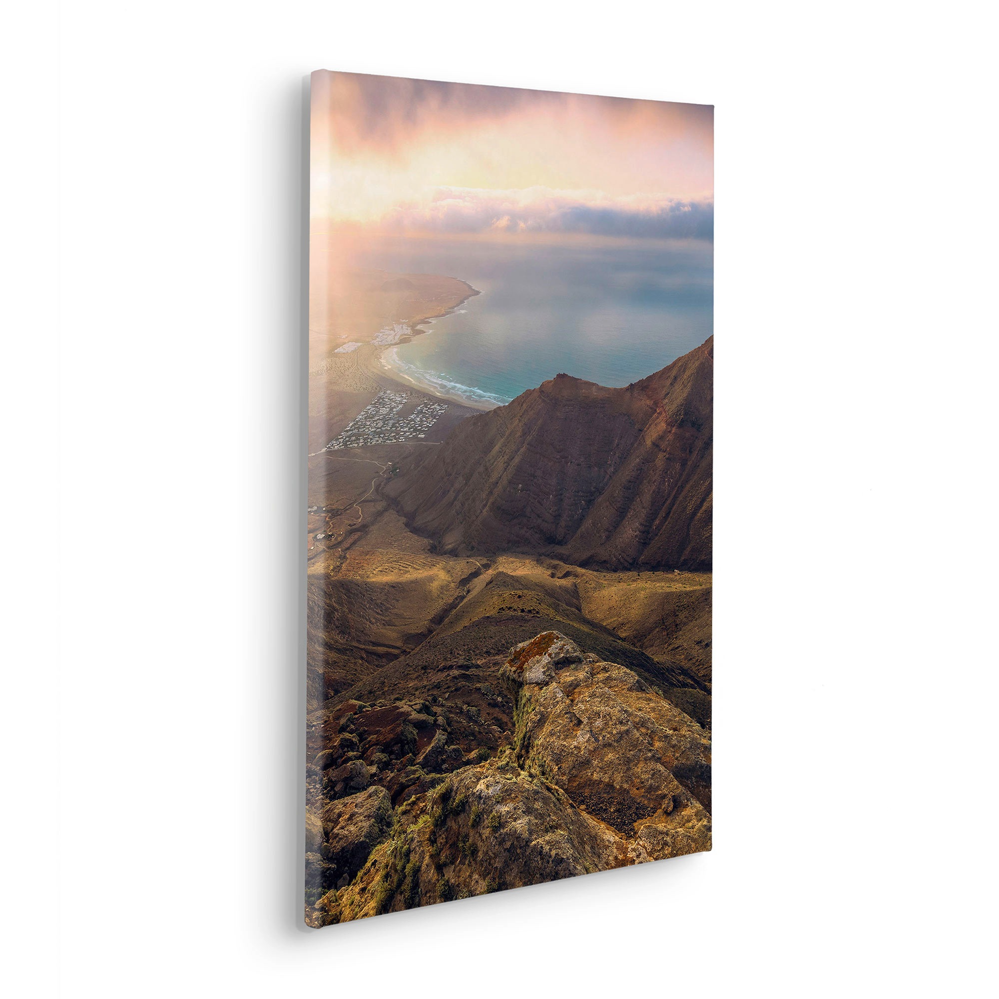 Komar Leinwandbild »Keilrahmenbild - Cliffs of Famara - Grösse 40 x 60 cm«, Baum-Blätter-Natur-Berge-Blumen-Foto-Jahreszeiten-Landschaft-Meer-Strand-Palmen, (Packung, 1 St.), Deutsches Qualitätsvlies (155 g/m²)
