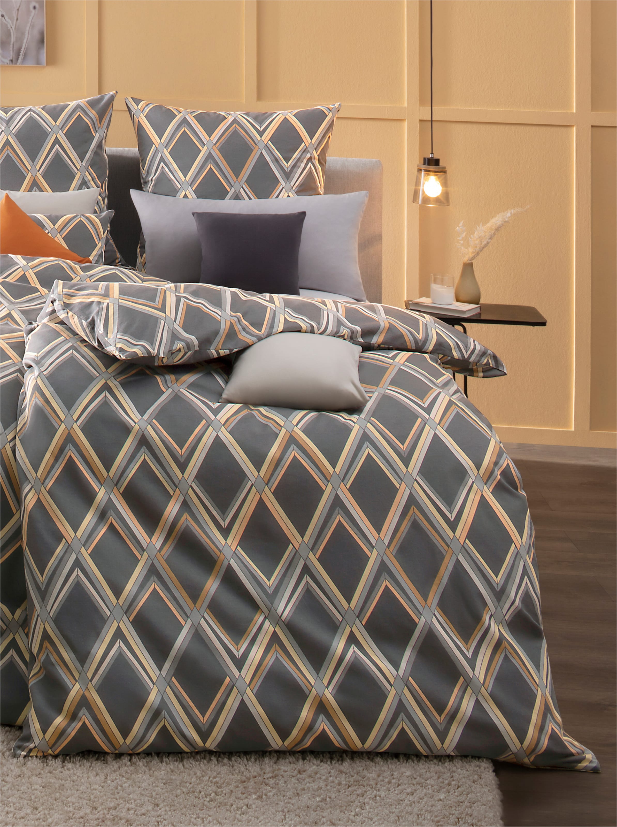 Bettwäsche in anthrazit-grau-bedruckt von wäschepur