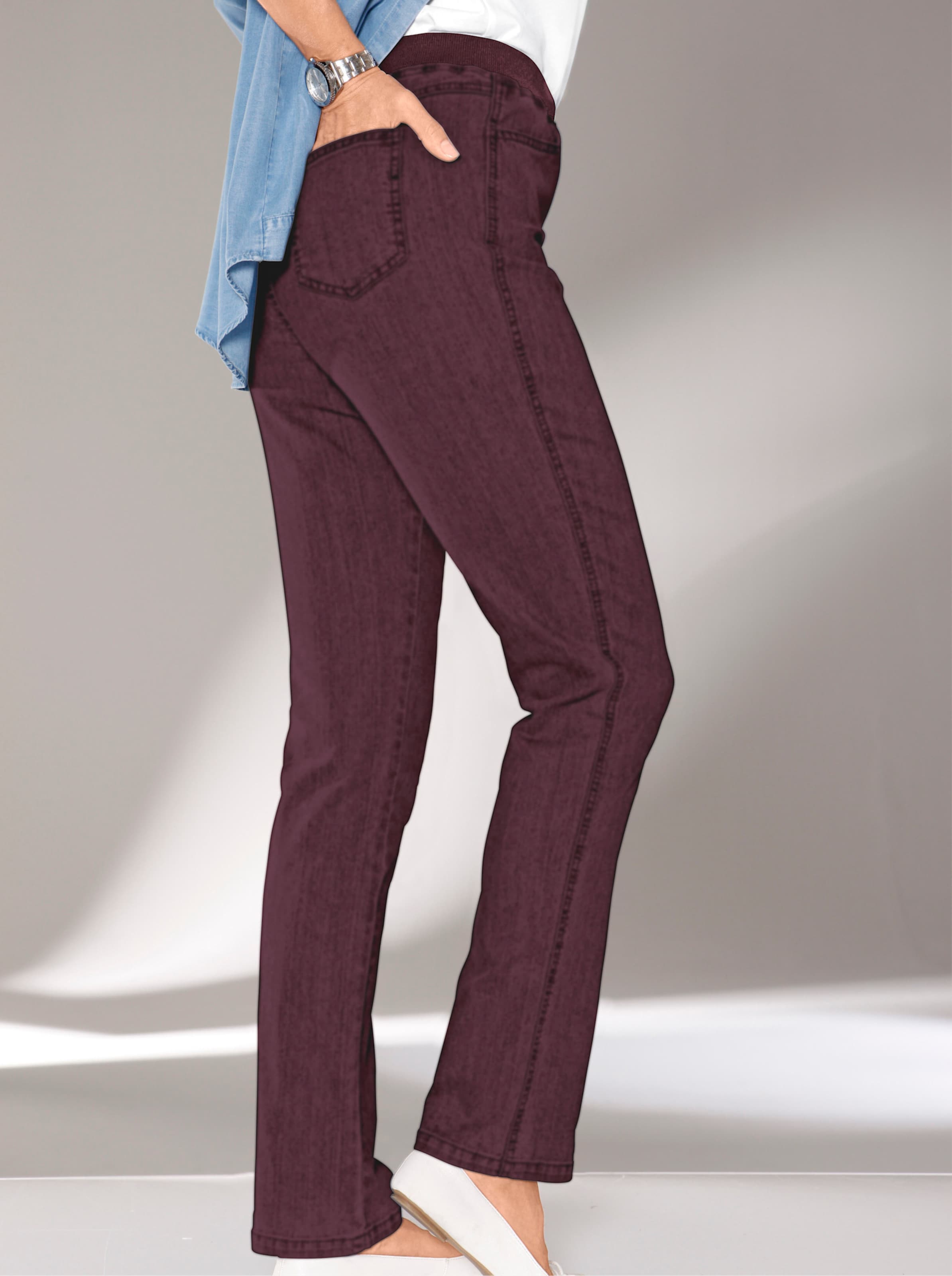 Stretch-Jeans in bordeaux von heine