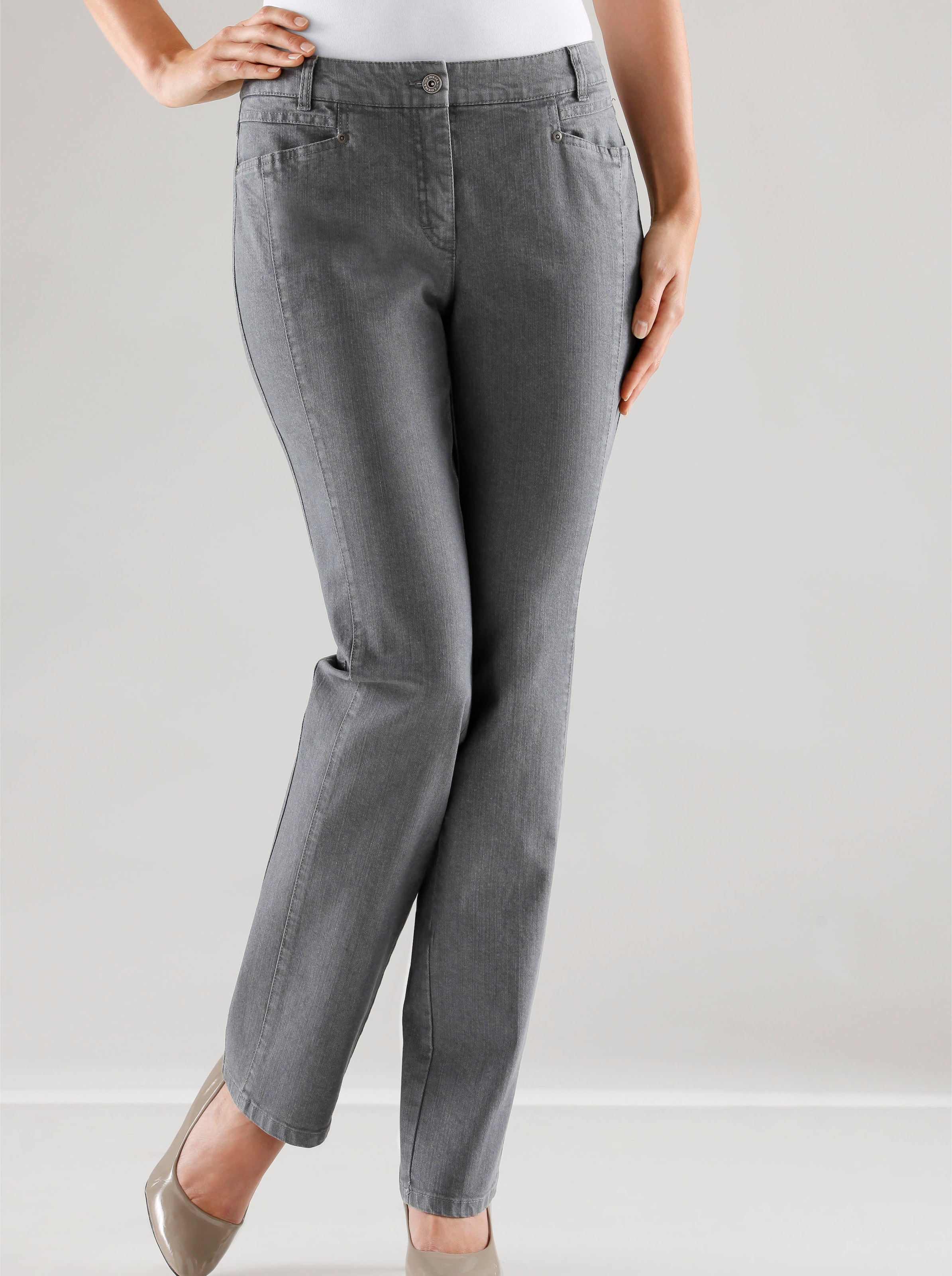 Gerade Jeans in grau von Cosma