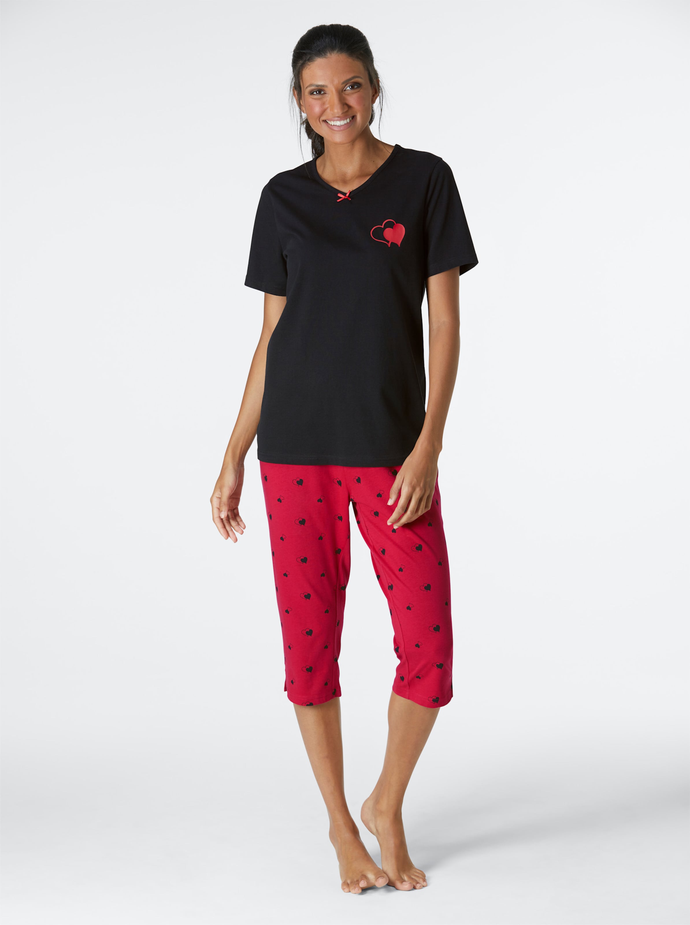 Capri-Anzüge in rot + schwarz von wäschepur