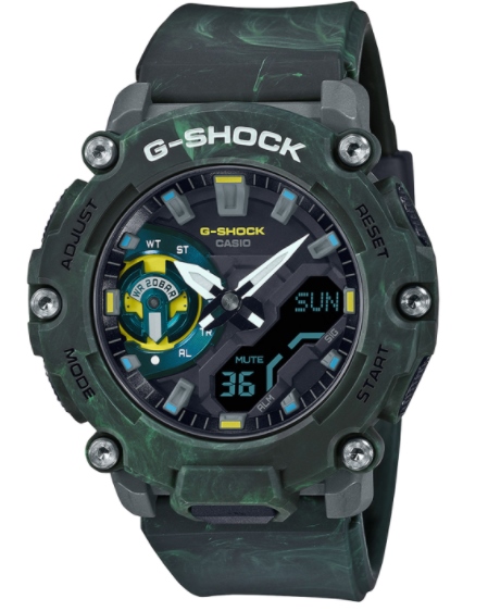 Casio G-Shock GA-2200MFR-3AER Classic